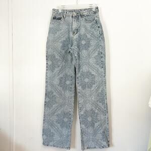 Light Wash Straight Leg Paisley Print Jeans